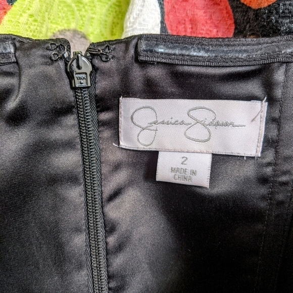 Jessica Simpson Strapless Sweetheart Dress - Picture 4 of 4